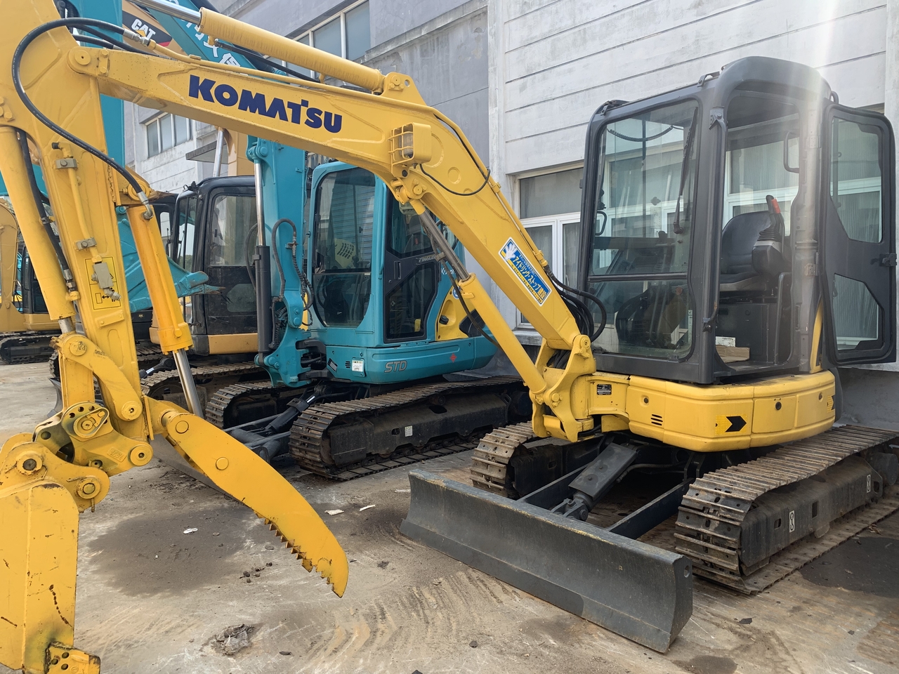 KOMATSU PC35MR - Багер гасеничар: слика 2 KOMATSU PC35MR - Багер гасеничар: слика 2