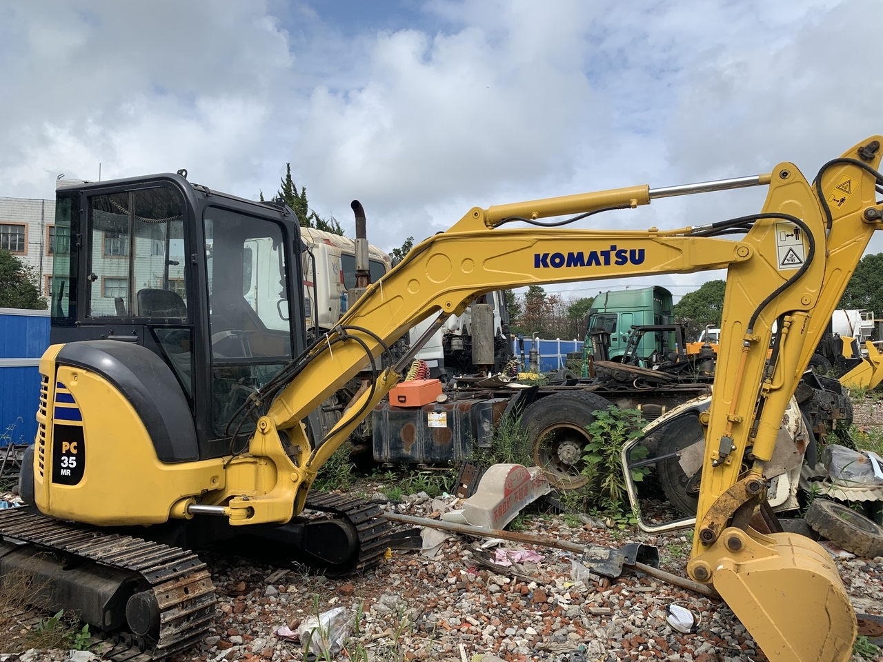 KOMATSU PC35MR - Мини багер: слика 1 KOMATSU PC35MR - Мини багер: слика 1