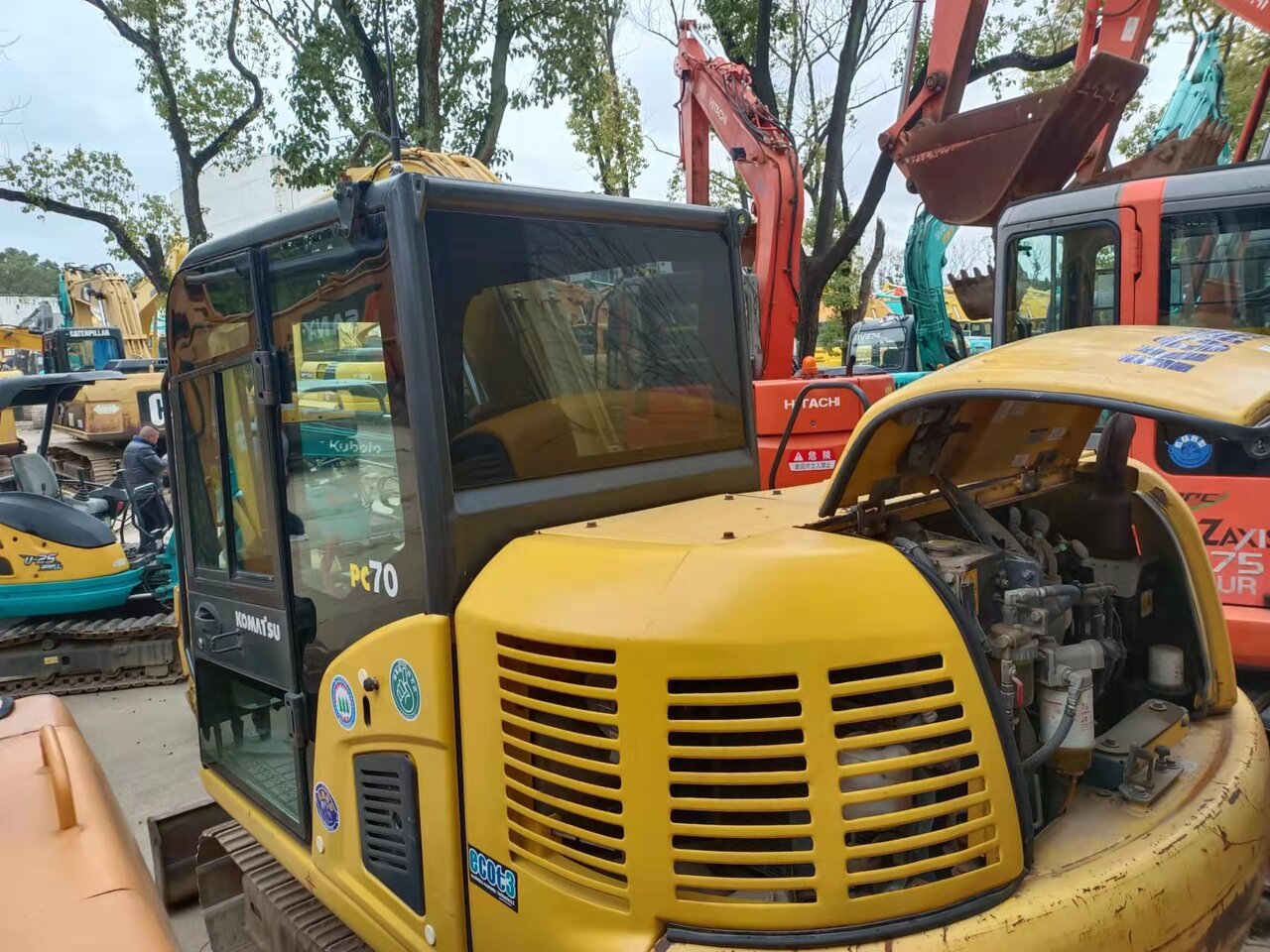 KOMATSU PC70-mini excavator - Мини багер: слика 3 KOMATSU PC70-mini excavator - Мини багер: слика 3
