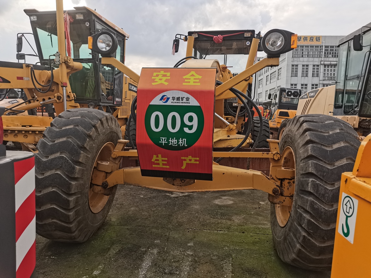 XCMG GR180 - Порамнувач: слика 2 XCMG GR180 - Порамнувач: слика 2