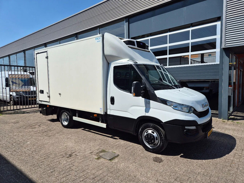 Iveco Daily 35C13 Koelkoffer Carrier Pulsor 400 -20C / +20C LBW Euro 6 - Комбе ладилник: слика 1 Iveco Daily 35C13 Koelkoffer Carrier Pulsor 400 -20C / +20C LBW Euro 6 - Комбе ладилник: слика 1