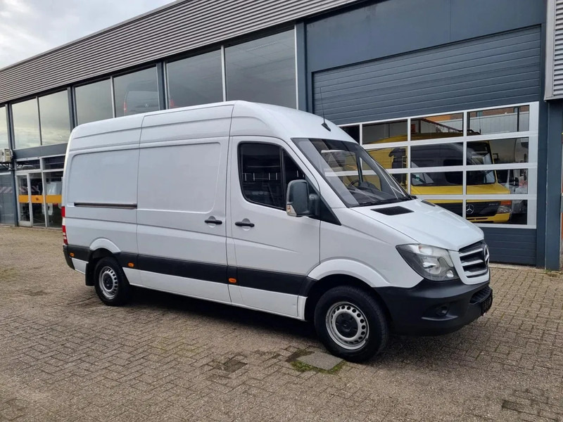 Mercedes-Benz Sprinter 314 CDI/ L2H2/ Aut./ Airco/ Camera/ Navi - Товарно комбе: слика 1 Mercedes-Benz Sprinter 314 CDI/ L2H2/ Aut./ Airco/ Camera/ Navi - Товарно комбе: слика 1