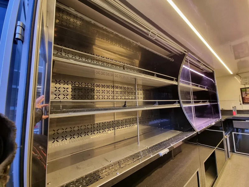 Mercedes-Benz Sprinter 513 CDI/ Foodtruck/ Verkoopwagen/ Camper - Камион за продажба на добра: слика 3 Mercedes-Benz Sprinter 513 CDI/ Foodtruck/ Verkoopwagen/ Camper - Камион за продажба на добра: слика 3