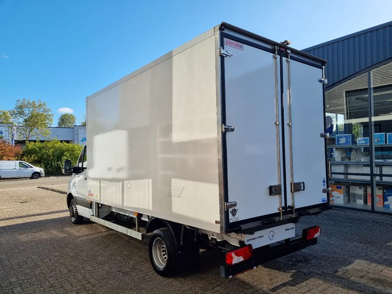 Mercedes-Benz Sprinter 516 CDI Kuhlkoffer/ Carrier/ 8 PALLETS/ EURO 6D - Комбе ладилник: слика 5 Mercedes-Benz Sprinter 516 CDI Kuhlkoffer/ Carrier/ 8 PALLETS/ EURO 6D - Комбе ладилник: слика 5