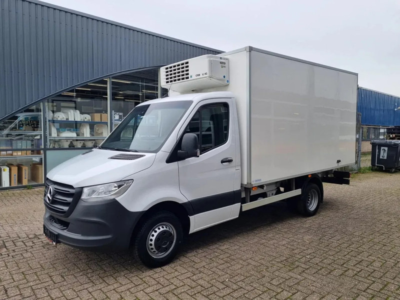 Mercedes-Benz Sprinter 516 CDI THERMOKING V500 MAX MT/ -20+20 STANDBY 380V - Комбе ладилник: слика 4 Mercedes-Benz Sprinter 516 CDI THERMOKING V500 MAX MT/ -20+20 STANDBY 380V - Комбе ладилник: слика 4