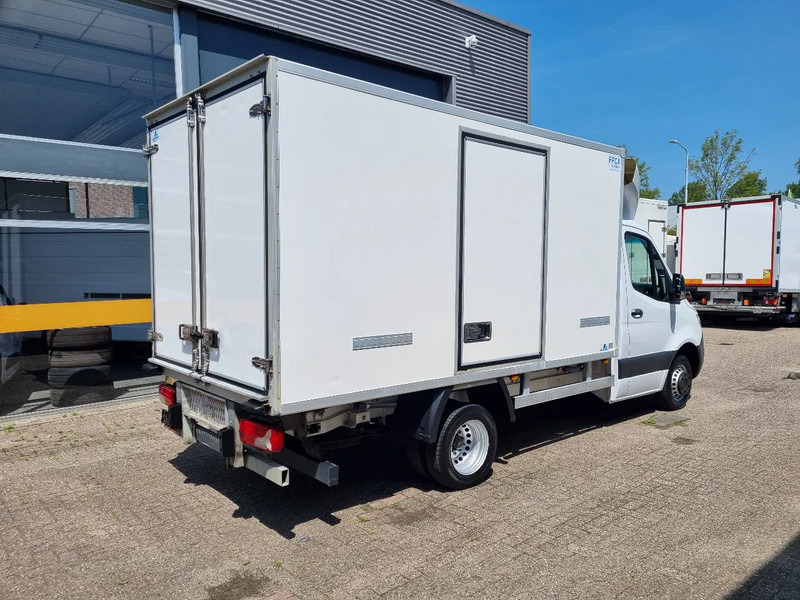 Mercedes-Benz Sprinter 519 CDI 3.0 V6 KUHLKOFFER ATP TK V300MAX ST230V +20C / -20C - Комбе ладилник: слика 2 Mercedes-Benz Sprinter 519 CDI 3.0 V6 KUHLKOFFER ATP TK V300MAX ST230V +20C / -20C - Комбе ладилник: слика 2