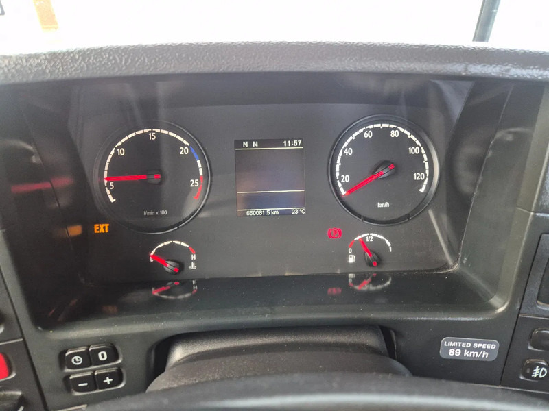 Камион со кука за подигање Scania P360 6X4 Containersysteem/ 21T Multilift/ Adjustable Hook: слика 20