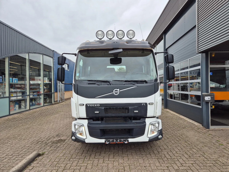Volvo FL 250 E6 DoKa 7 Sitze/ Abschlepp/ Bergingswagen/ Hubbrille/ Winch - Камион за влечење: слика 5 Volvo FL 250 E6 DoKa 7 Sitze/ Abschlepp/ Bergingswagen/ Hubbrille/ Winch - Камион за влечење: слика 5