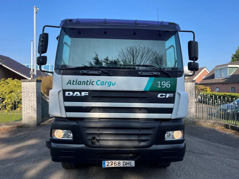 DAF CF 85.430 MANUAL GEARBOX BIG AXLES FULL STEEL SUSPENSION - Кипер: слика 2 DAF CF 85.430 MANUAL GEARBOX BIG AXLES FULL STEEL SUSPENSION - Кипер: слика 2