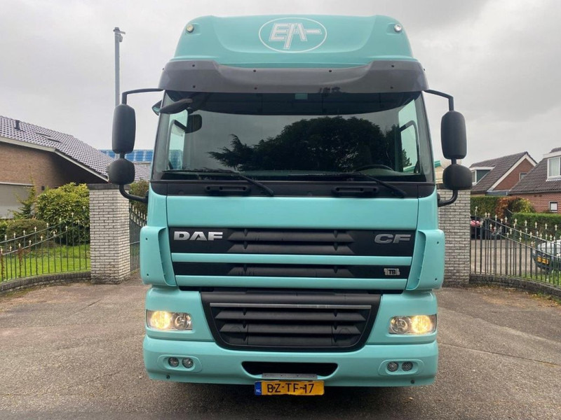 DAF CF 85 - Камион влекач: слика 2 DAF CF 85 - Камион влекач: слика 2
