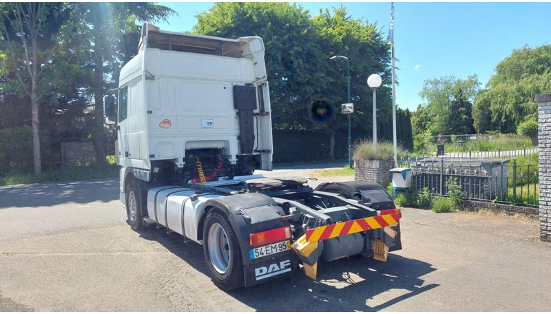 DAF XF 105.410 4x2 - Камион влекач: слика 4 DAF XF 105.410 4x2 - Камион влекач: слика 4