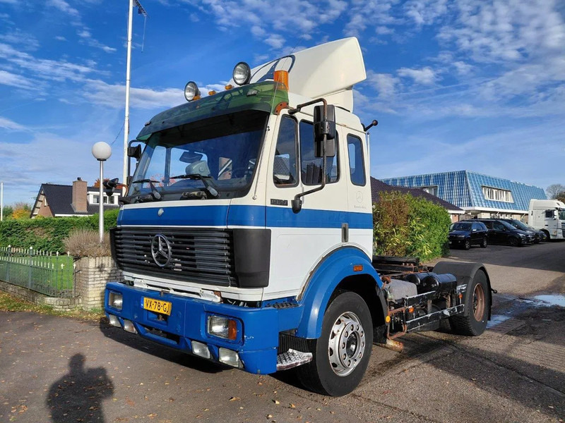 Mercedes-Benz SK 1927 NL Truckhead - Камион влекач: слика 1 Mercedes-Benz SK 1927 NL Truckhead - Камион влекач: слика 1