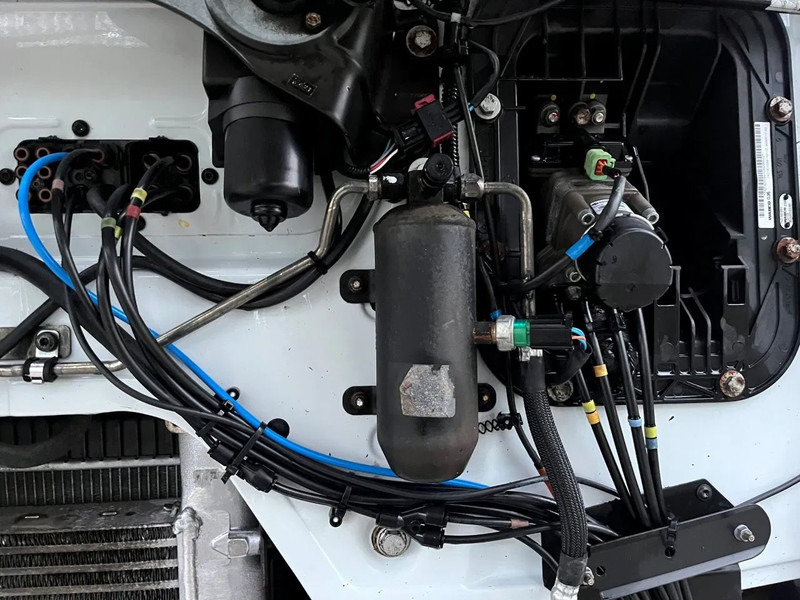 Renault Premium 460 AUTOMATIC RETARDER 2012 - Камион влекач: слика 4 Renault Premium 460 AUTOMATIC RETARDER 2012 - Камион влекач: слика 4