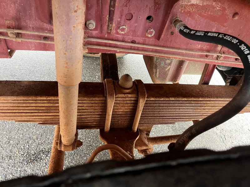 Кипер Mercedes-Benz SK 2628 6X4 FULL STEEL SPRING KIPPER MANUAL GEARBOX: слика 7 Кипер Mercedes-Benz SK 2628 6X4 FULL STEEL SPRING KIPPER MANUAL GEARBOX: слика 7