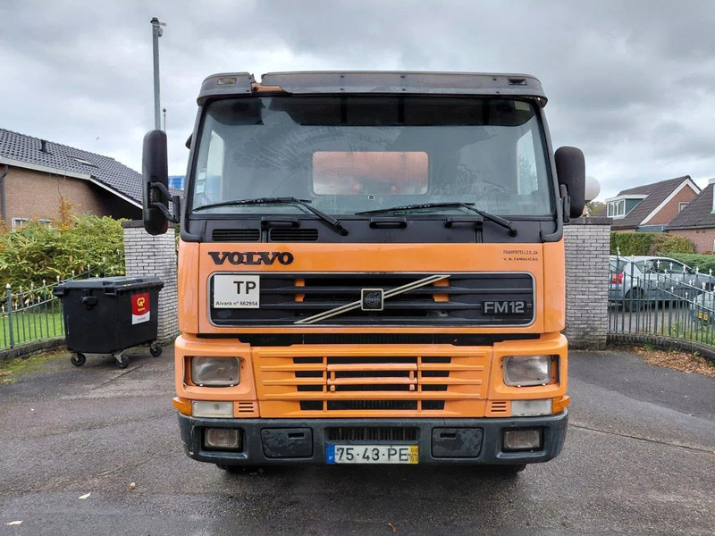 Volvo FM 12 8x4 Mixer Steel - Камион миксер за бетон: слика 5 Volvo FM 12 8x4 Mixer Steel - Камион миксер за бетон: слика 5