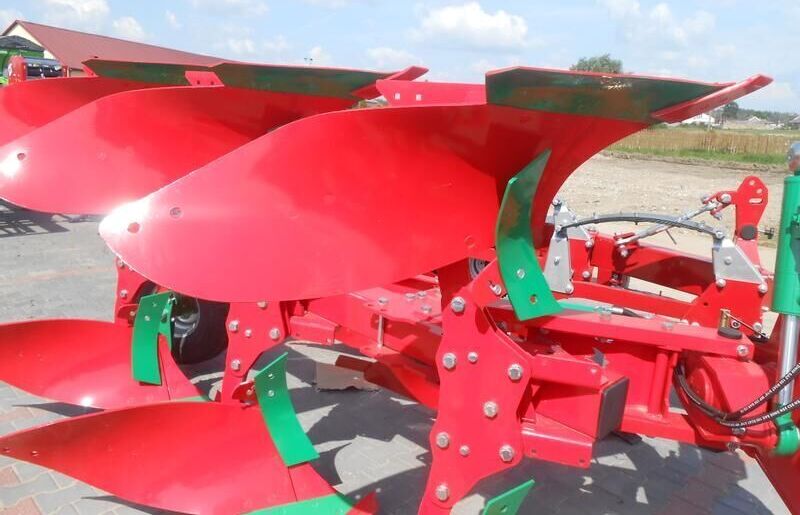 AGRO-MASZ Pług obrotowy 3-skibowy - Плуг: слика 3 AGRO-MASZ Pług obrotowy 3-skibowy - Плуг: слика 3