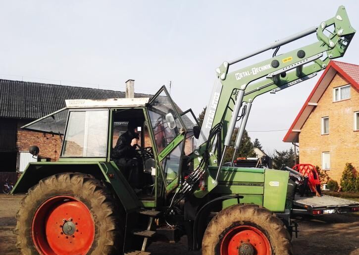 Metal-Technik Frontlader für Fendt/ Front loader/ Ładowacz TUR - Преден утоварувач за трактор за Трактор: слика 2 Metal-Technik Frontlader für Fendt/ Front loader/ Ładowacz TUR - Преден утоварувач за трактор за Трактор: слика 2