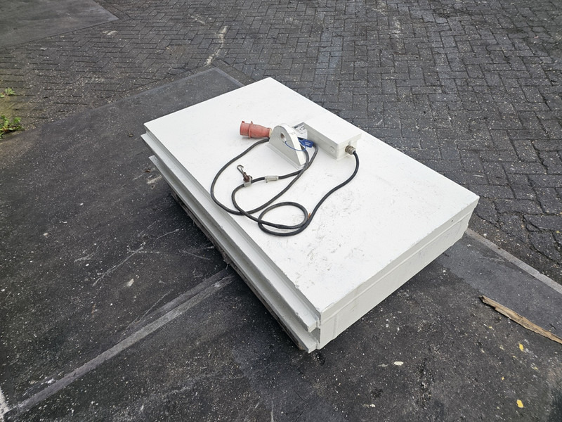 Schrootmagneet kw supply magnet fuchs sennebogen liebherr - Додаток за Градежна машина: слика 4 Schrootmagneet kw supply magnet fuchs sennebogen liebherr - Додаток за Градежна машина: слика 4