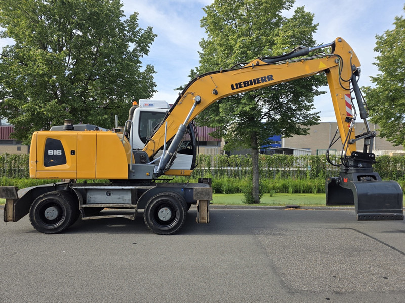 Liebherr a916 year 2017 dutch machine! liebherr a916 - Справувач со отпад/ Индустрија: слика 4 Liebherr a916 year 2017 dutch machine! liebherr a916 - Справувач со отпад/ Индустрија: слика 4