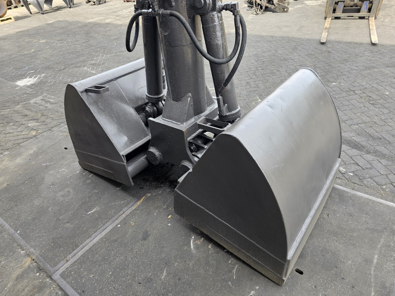 Liebherr gm 1250 liter clamshell bucket liebherr sennebogen fuchs - Кофа со штипка за Градежна машина: слика 4 Liebherr gm 1250 liter clamshell bucket liebherr sennebogen fuchs - Кофа со штипка за Градежна машина: слика 4
