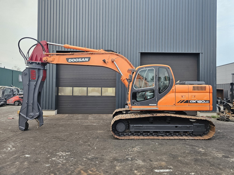 Лизинг на doosan dx 180lc vtn ci labounty scrap shear genesis fortress doosan dx 180lc vtn ci labounty scrap shear genesis fortress: слика 14