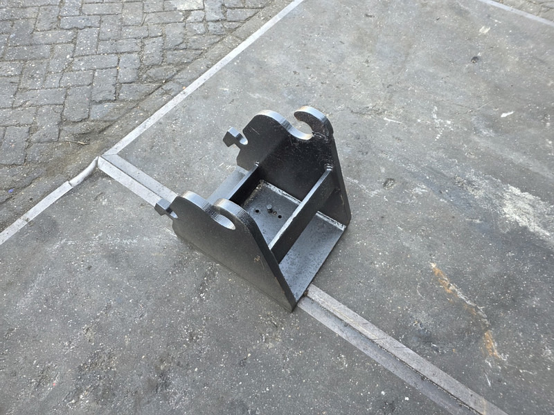 Kopplaat cw10 adaptor plate cw10 - Брза спојка за Градежна машина: слика 4 Kopplaat cw10 adaptor plate cw10 - Брза спојка за Градежна машина: слика 4