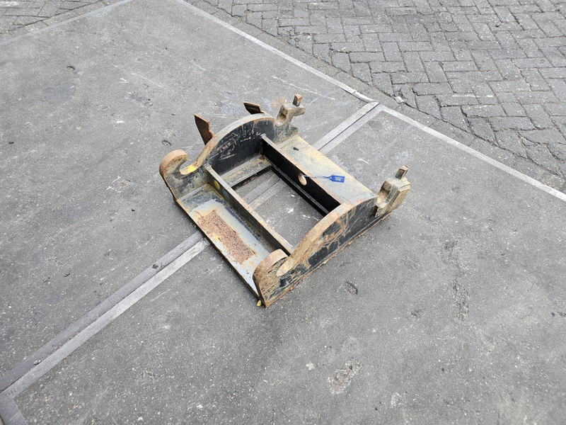 Kopplaat verachtert eurosteel cw 30 cw40 kopplaat adaptorplate - Брза спојка за Градежна машина: слика 4 Kopplaat verachtert eurosteel cw 30 cw40 kopplaat adaptorplate - Брза спојка за Градежна машина: слика 4