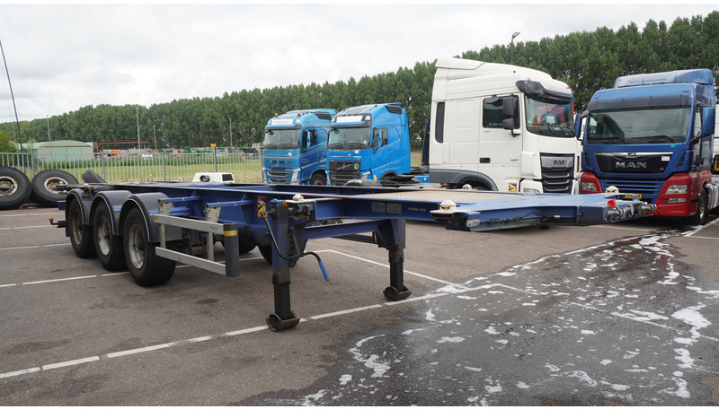Burg 3 AXLE CONTAINER 30 FT TRANSPORT TRAILER - Транспортер на контејнер/ Полуприколка со променливо тело: слика 3 Burg 3 AXLE CONTAINER 30 FT TRANSPORT TRAILER - Транспортер на контејнер/ Полуприколка со променливо тело: слика 3