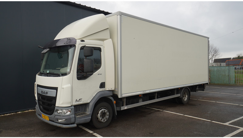DAF LF 210 CLOSED BOX 514.000KM - Камион сандучар: слика 3 DAF LF 210 CLOSED BOX 514.000KM - Камион сандучар: слика 3