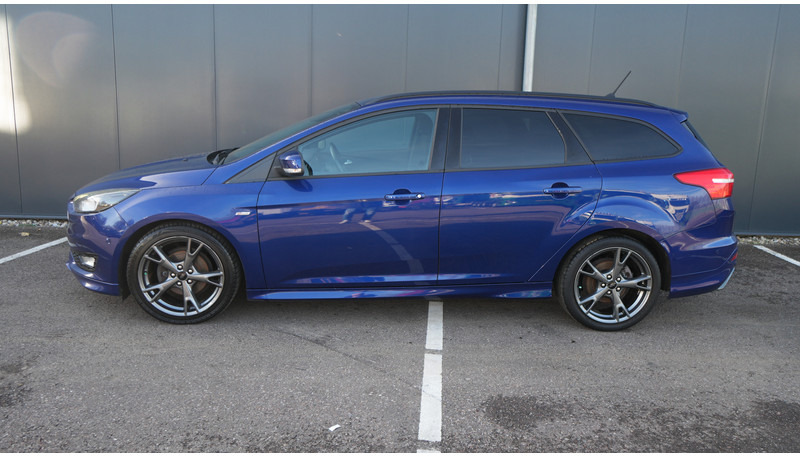 Ford Focus WAGON 1.5TDCI ST-Line - Минибус, Патничко комбе: слика 1 Ford Focus WAGON 1.5TDCI ST-Line - Минибус, Патничко комбе: слика 1