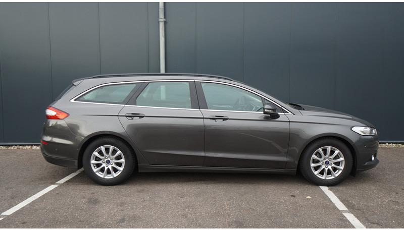Ford Mondeo WAGON 1.5 TDCi TREND LEASE EDITION - Минибус, Патничко комбе: слика 5 Ford Mondeo WAGON 1.5 TDCi TREND LEASE EDITION - Минибус, Патничко комбе: слика 5