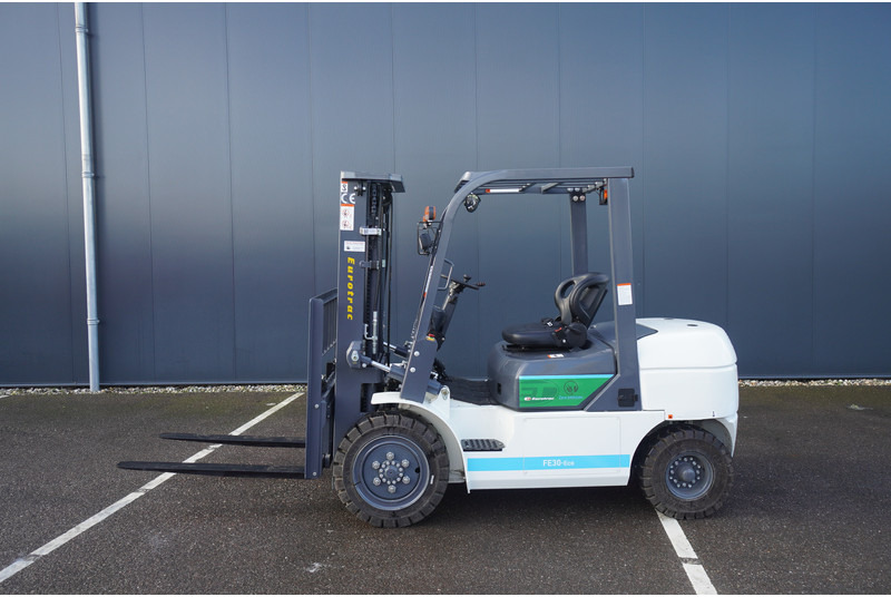 Eurotrac FE 30 ECO ELECTRIC FORKLIFT - Градежна машина: слика 1 Eurotrac FE 30 ECO ELECTRIC FORKLIFT - Градежна машина: слика 1
