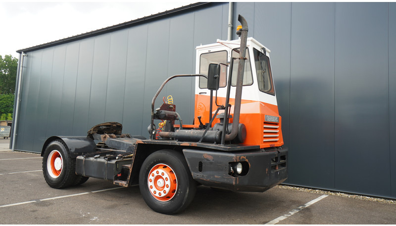 Terberg YT SL 1020 - Градежна машина: слика 4 Terberg YT SL 1020 - Градежна машина: слика 4