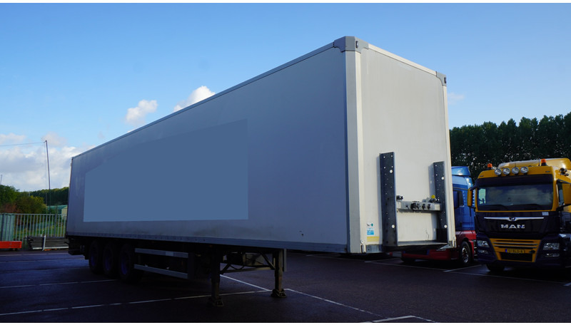 Groenewegen 3 AXLE CLOSED BOX - Полуприколка сандучар: слика 3 Groenewegen 3 AXLE CLOSED BOX - Полуприколка сандучар: слика 3