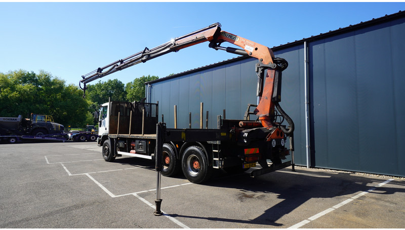 Iveco EUROTRAKKER CURSOR 350 6X4 FLATBED WITH PALFINGER PK 20002 CRANE - Камион со кран: слика 3 Iveco EUROTRAKKER CURSOR 350 6X4 FLATBED WITH PALFINGER PK 20002 CRANE - Камион со кран: слика 3