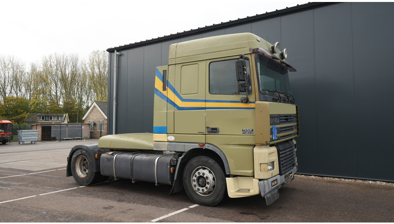 DAF XF 95.430 EURO 3 MANUAL GEARBOX - Камион влекач: слика 4 DAF XF 95.430 EURO 3 MANUAL GEARBOX - Камион влекач: слика 4