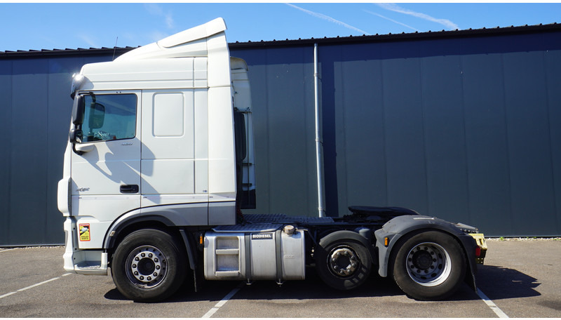 DAF XF450 FTP SC 6X2 SPACECAB - Камион влекач: слика 1 DAF XF450 FTP SC 6X2 SPACECAB - Камион влекач: слика 1