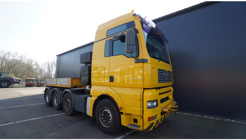 MAN TGA 41.530 8X4 PUSH AND PULL 180 TON'S RETARDER 310.100KM - Камион влекач: слика 4 MAN TGA 41.530 8X4 PUSH AND PULL 180 TON'S RETARDER 310.100KM - Камион влекач: слика 4