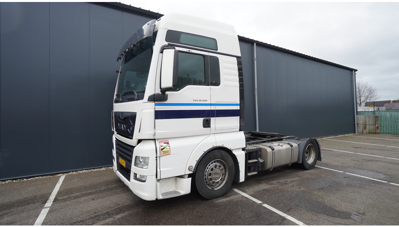 MAN TGX 18.500 XXL MEGA 618.200KM - Камион влекач: слика 3 MAN TGX 18.500 XXL MEGA 618.200KM - Камион влекач: слика 3