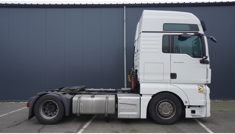 MAN TGX 18.500 XXL MEGA 639.000KM - Камион влекач: слика 2 MAN TGX 18.500 XXL MEGA 639.000KM - Камион влекач: слика 2