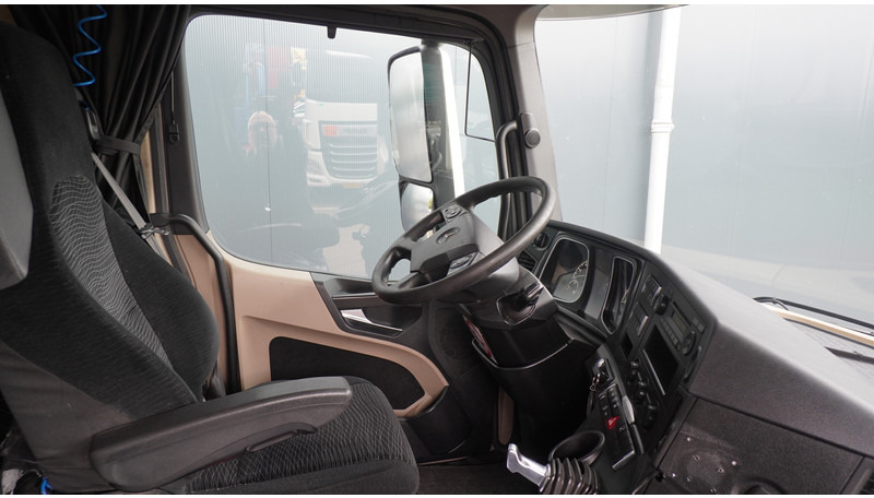Mercedes-Benz ACTROS 1942 EURO 6 814.000KM - Камион влекач: слика 5 Mercedes-Benz ACTROS 1942 EURO 6 814.000KM - Камион влекач: слика 5