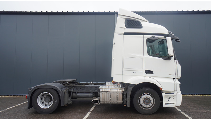 Mercedes-Benz ACTROS 1942 EURO 6 - Камион влекач: слика 2 Mercedes-Benz ACTROS 1942 EURO 6 - Камион влекач: слика 2