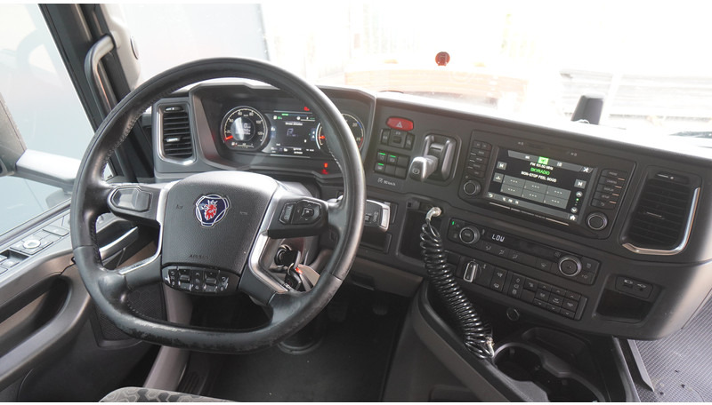 Scania R 410 LNG 866.000KM RETARDER - Камион влекач: слика 5 Scania R 410 LNG 866.000KM RETARDER - Камион влекач: слика 5