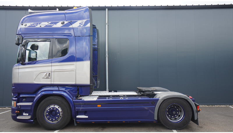 Scania R 520 V8 RETARDER TOPLINE ADR - Камион влекач: слика 1 Scania R 520 V8 RETARDER TOPLINE ADR - Камион влекач: слика 1