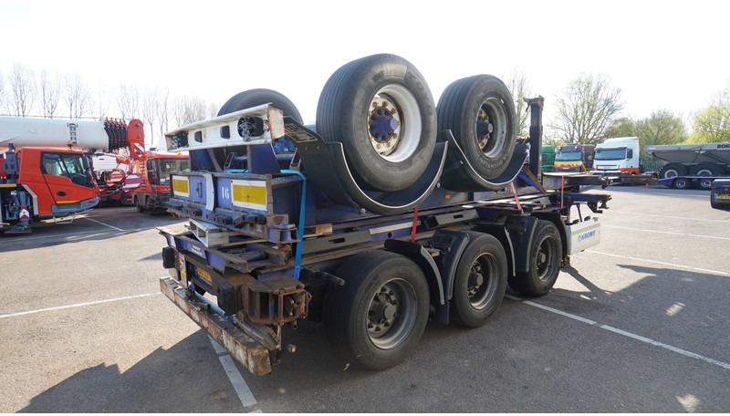 Krone 3 AXLE CONTAINER TRANSPORT TRAILER - Транспортер на контејнер/ Полуприколка со променливо тело: слика 4 Krone 3 AXLE CONTAINER TRANSPORT TRAILER - Транспортер на контејнер/ Полуприколка со променливо тело: слика 4