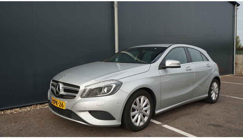 Mercedes-Benz A-Klasse A180 CDI EURO 5 - Минибус, Патничко комбе: слика 5 Mercedes-Benz A-Klasse A180 CDI EURO 5 - Минибус, Патничко комбе: слика 5