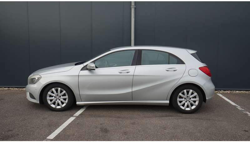 Mercedes-Benz A-Klasse A180 CDI EURO 5 - Минибус, Патничко комбе: слика 1 Mercedes-Benz A-Klasse A180 CDI EURO 5 - Минибус, Патничко комбе: слика 1