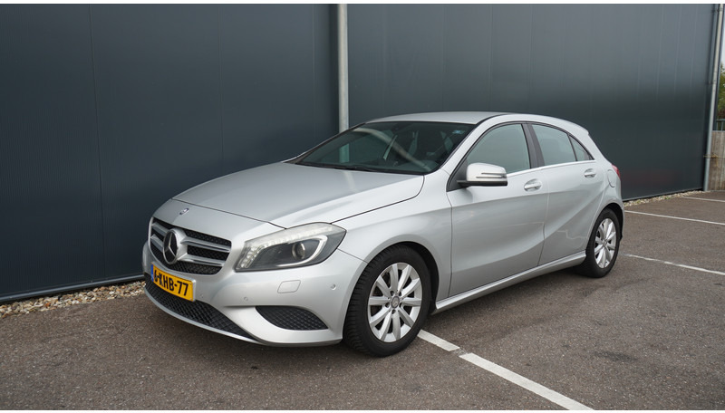 Mercedes-Benz A180CDI EURO 5 - Минибус, Патничко комбе: слика 3 Mercedes-Benz A180CDI EURO 5 - Минибус, Патничко комбе: слика 3
