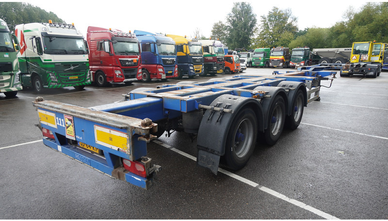 Pacton 3 AXLE MULTI CONTAINER TRANSPORT TRAILER EXTENDABLE 45 FT - Транспортер на контејнер/ Полуприколка со променливо тело: слика 5 Pacton 3 AXLE MULTI CONTAINER TRANSPORT TRAILER EXTENDABLE 45 FT - Транспортер на контејнер/ Полуприколка со променливо тело: слика 5