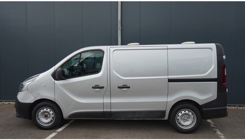 Renault Trafic 95 70KW AIRCO - Комбе фургон: слика 1 Renault Trafic 95 70KW AIRCO - Комбе фургон: слика 1